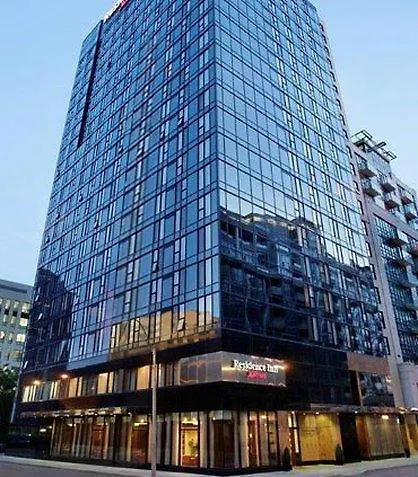 Residence Inn By Marriott Toronto Downtown / Entertainment District