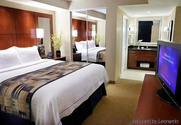 Residence Inn By Marriott Toronto Downtown / Entertainment District 4*,  加拿大
