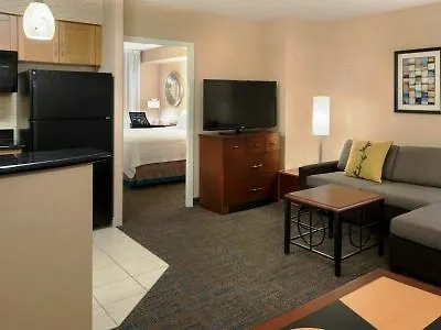 Residence Inn By Marriott Toronto Downtown / Entertainment District 4*,  Канада
