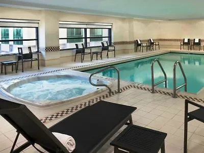 Residence Inn By Marriott Toronto Downtown / Entertainment District 4*,